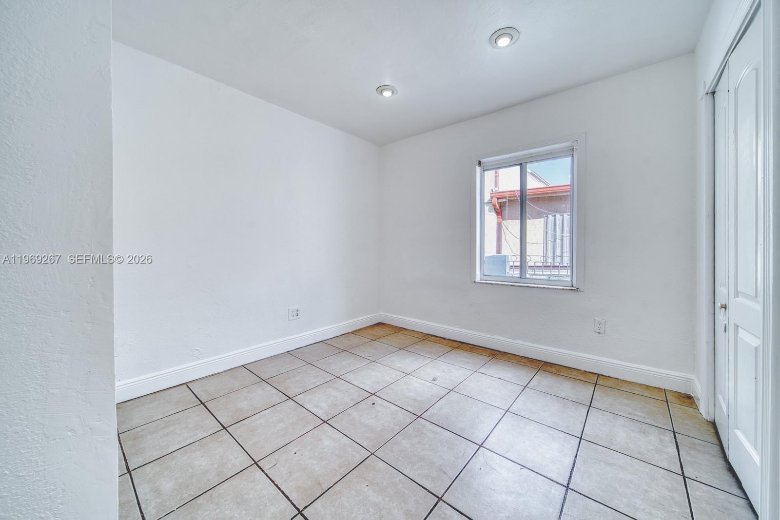 SHENANDOAH PARK - Residential