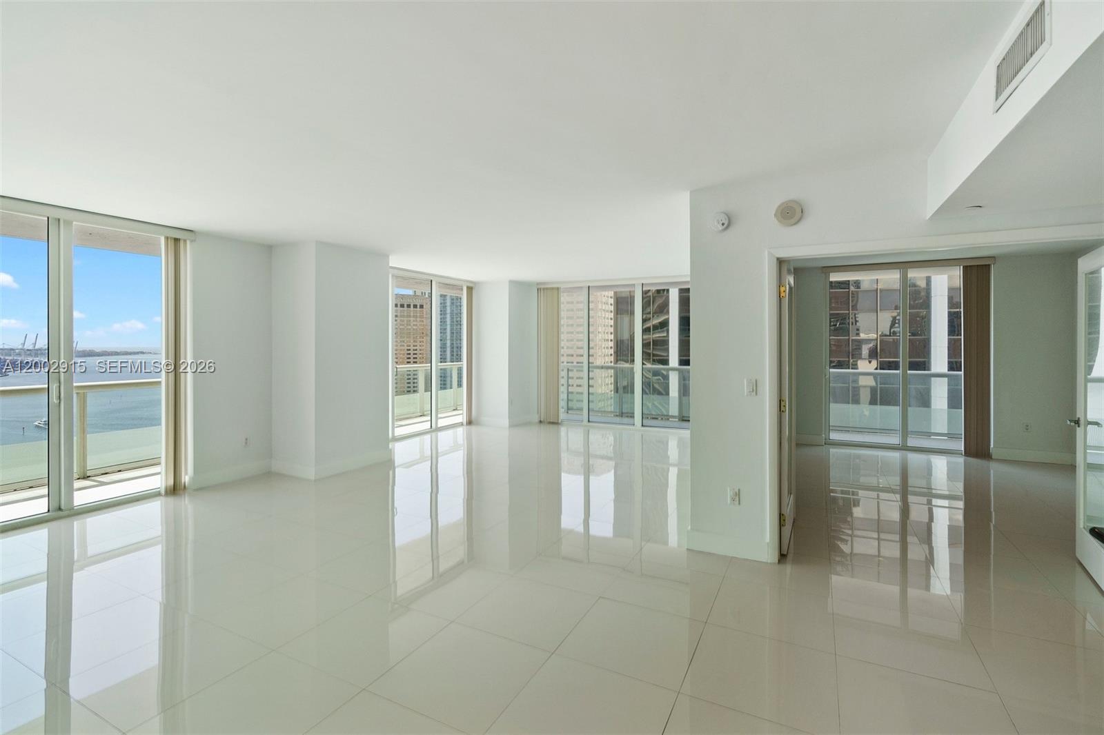 50 Biscayne Blvd 2610