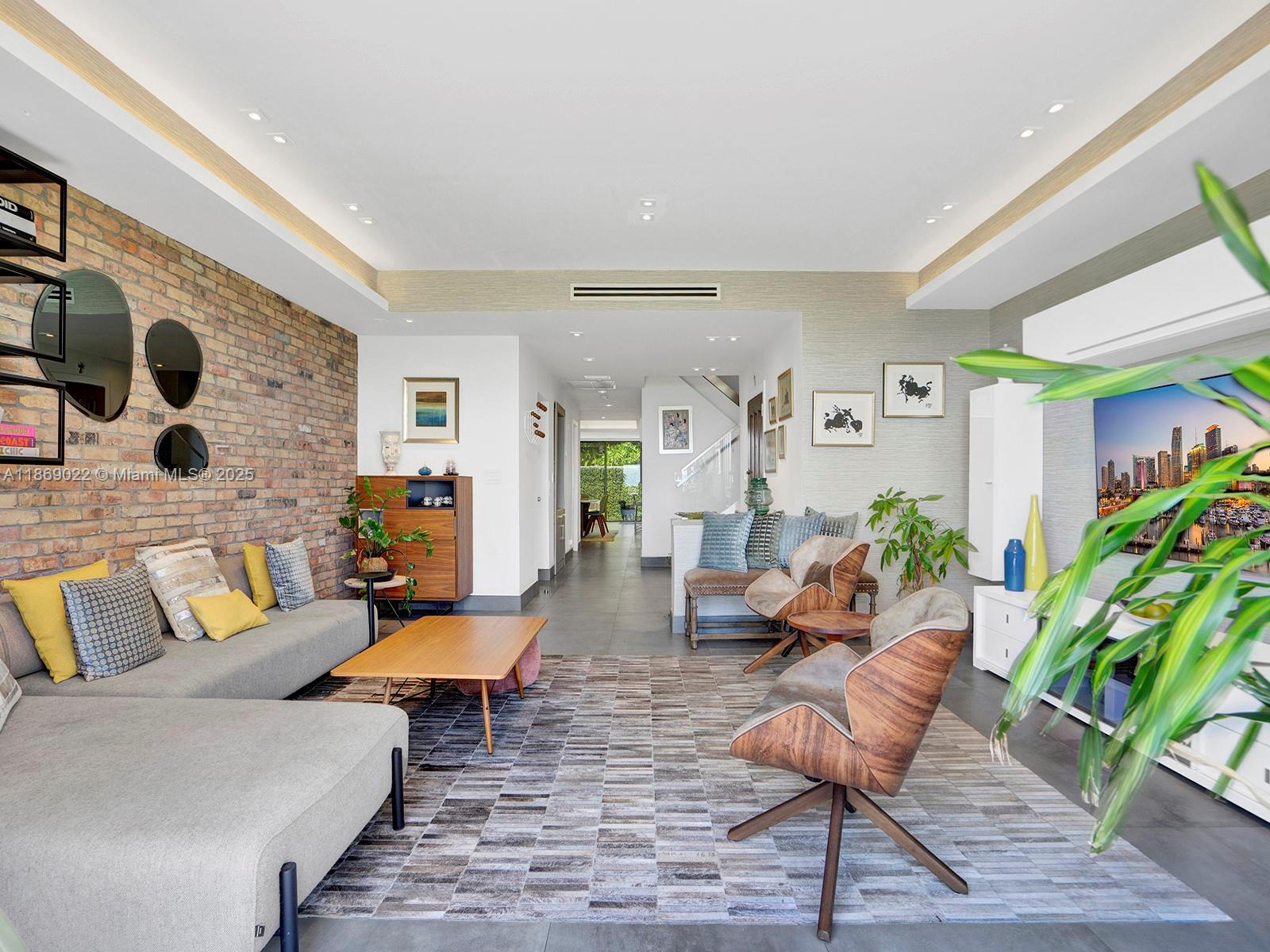 KEY COLONY NO 1 - Residential Lease