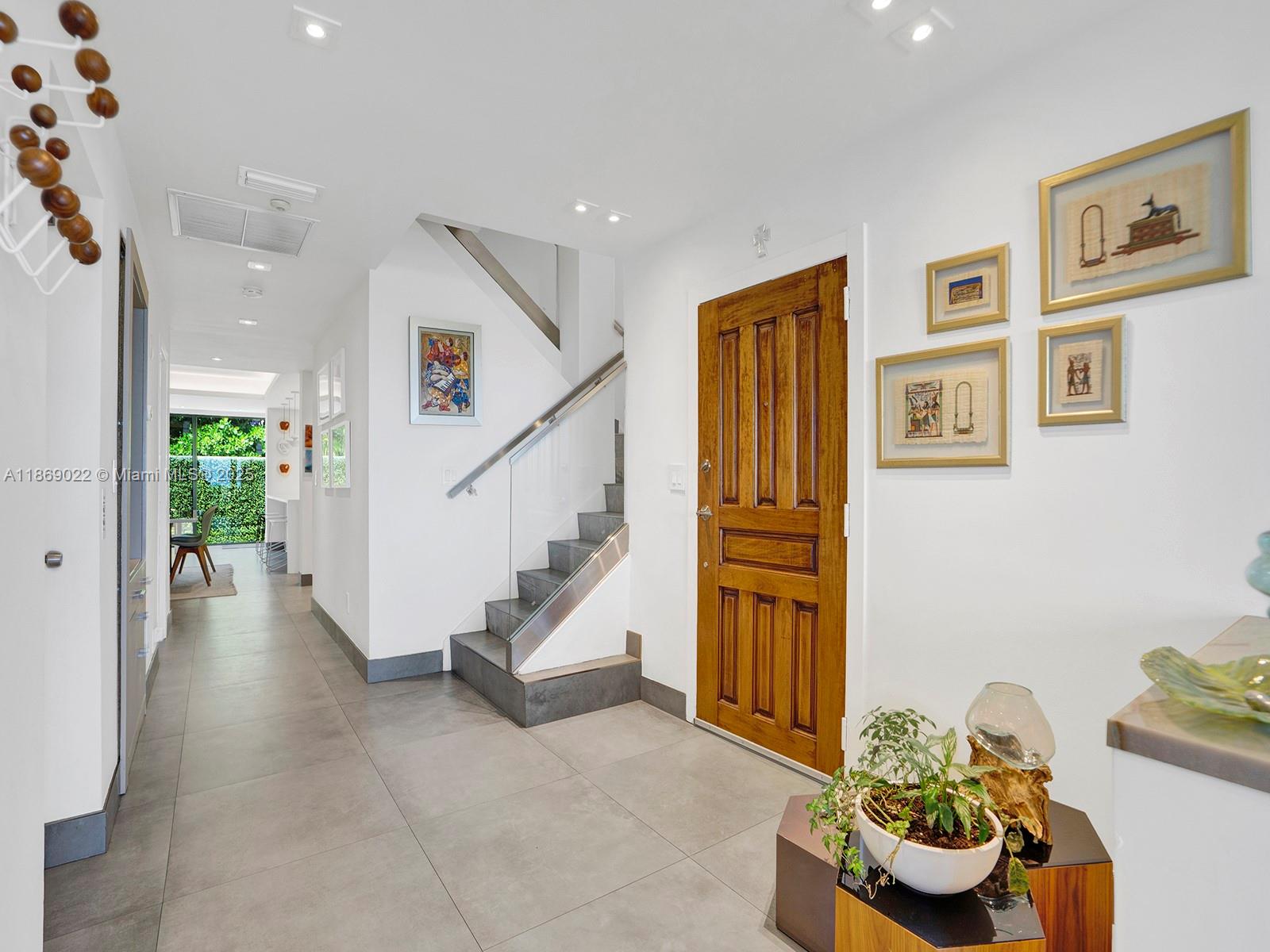 KEY COLONY NO 1 - Residential Lease