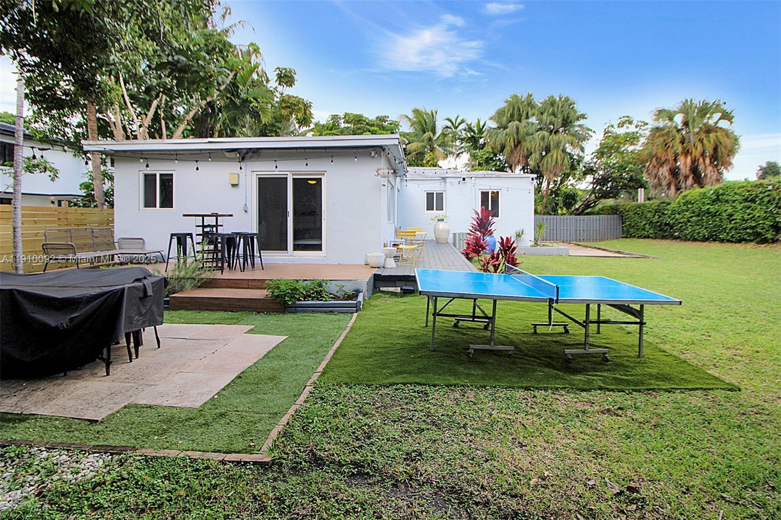 RIVER ESTATES - Residential