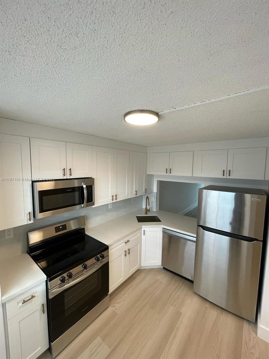 1751 NW 75th Ave 305