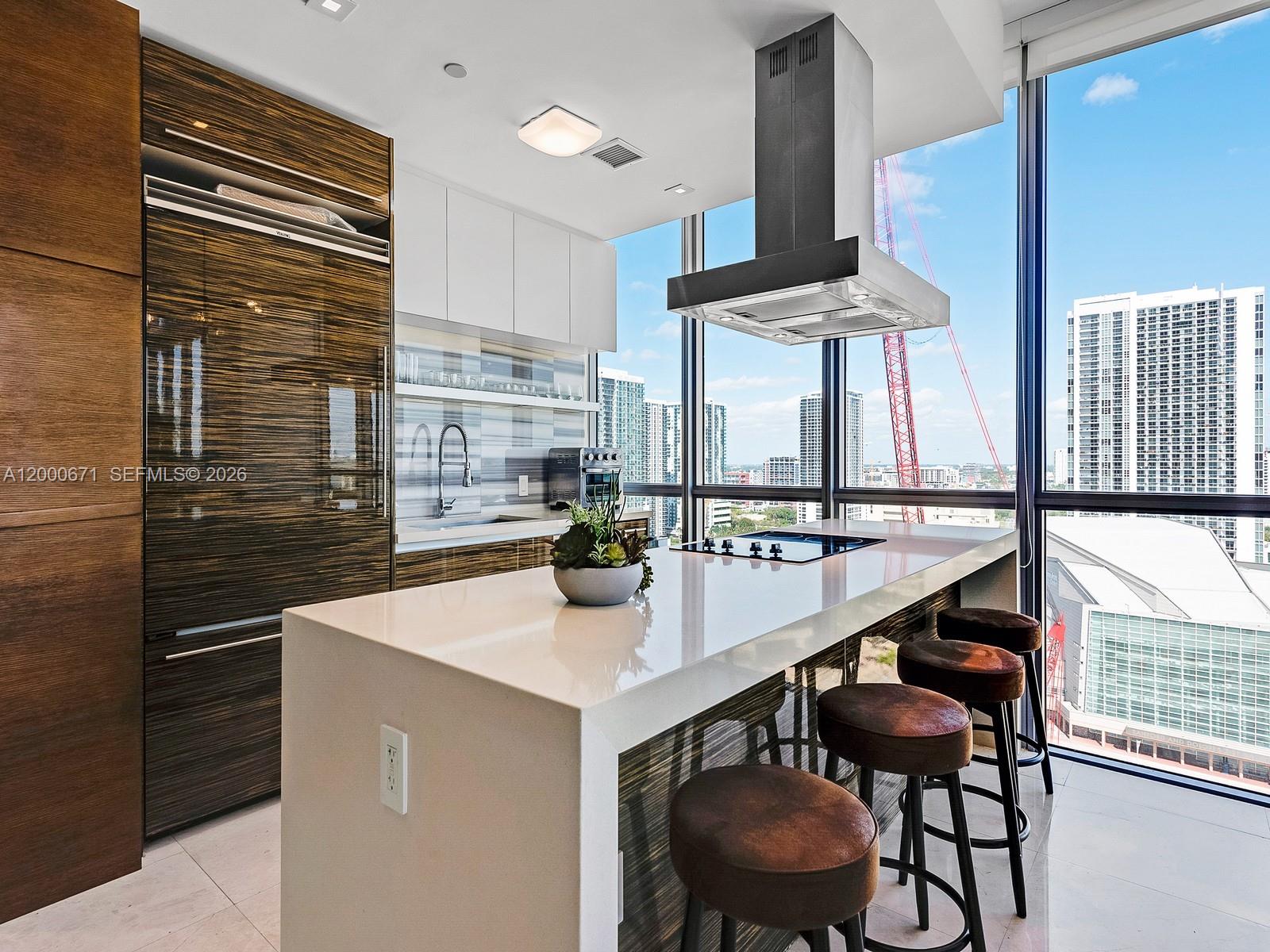 MARQUIS CONDO - Residential