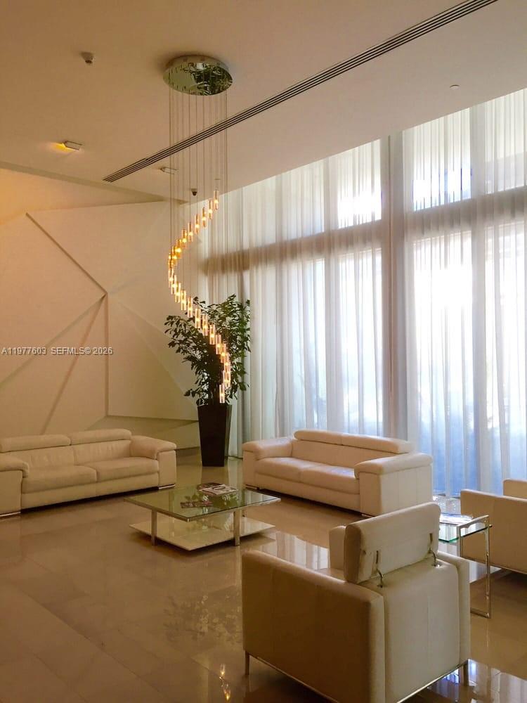 THE AXIS ON BRICKELL II C - Residential