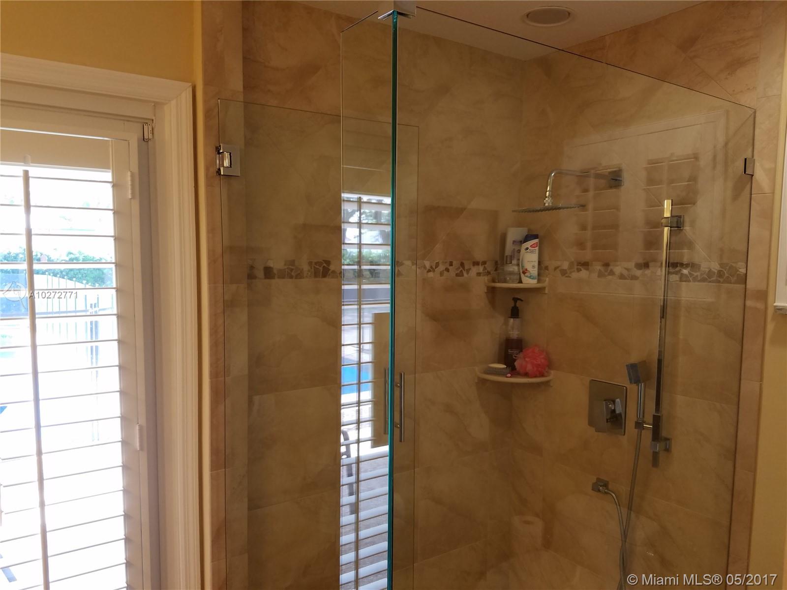 PLANTATION HARBOR - Residential