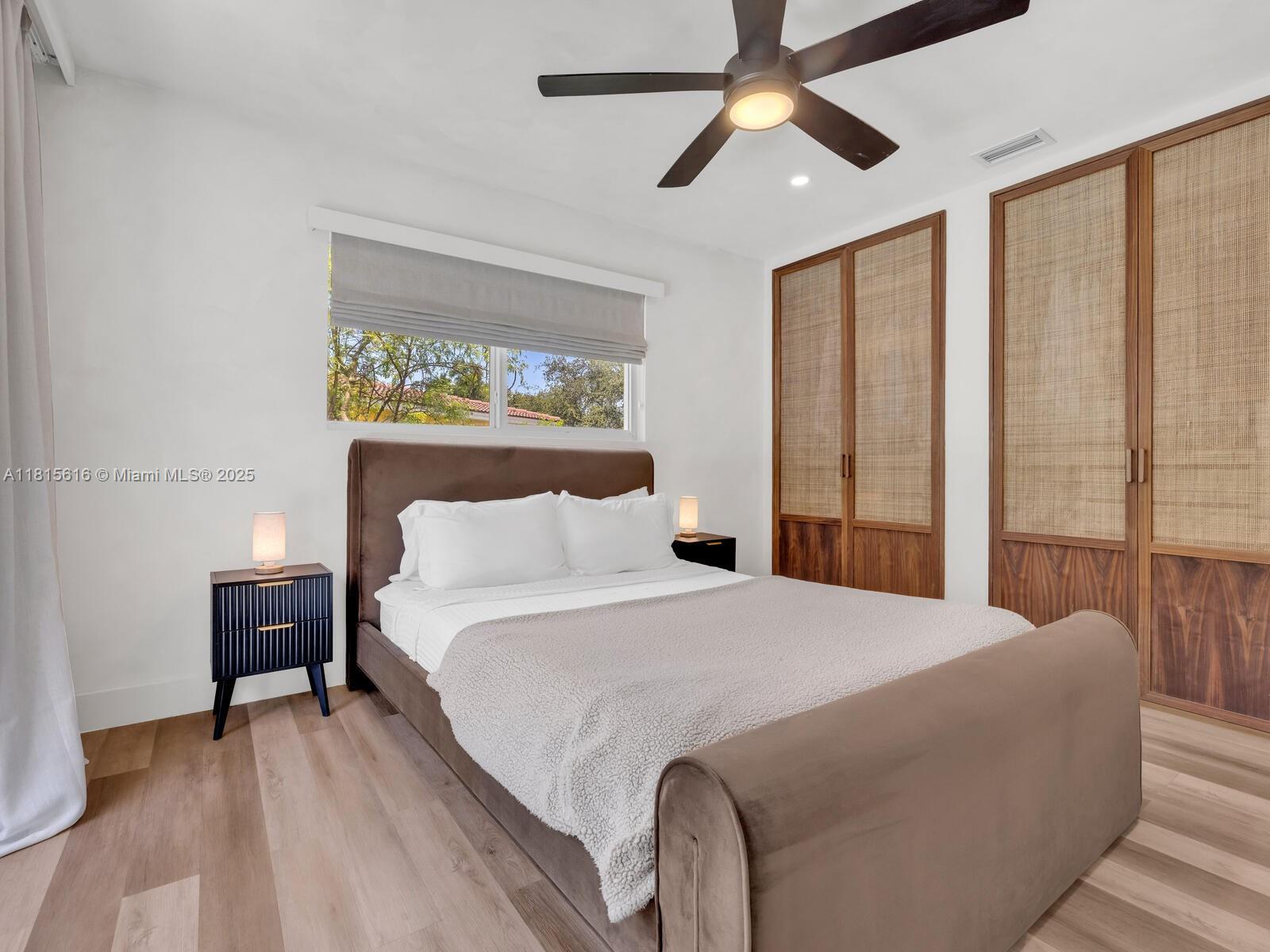NEW MIAMI SHORES ESTATES - Residential