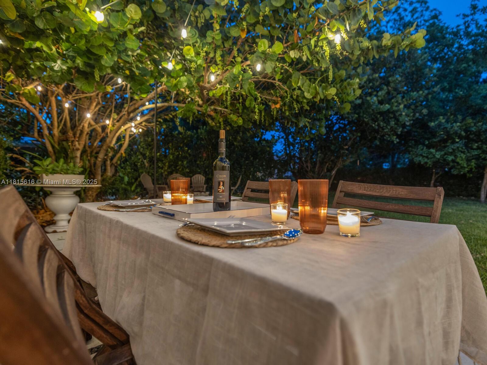 NEW MIAMI SHORES ESTATES - Residential