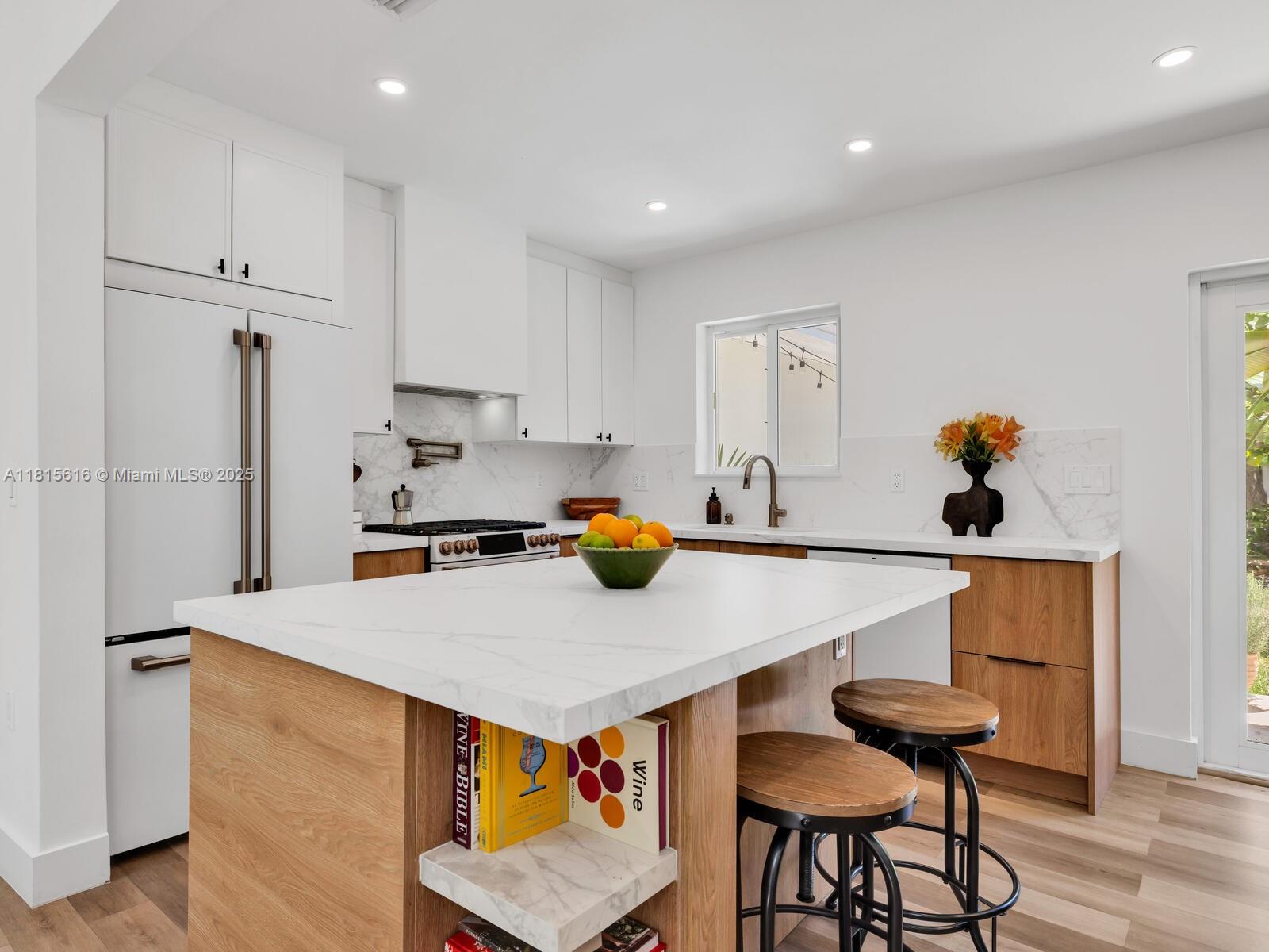 NEW MIAMI SHORES ESTATES - Residential