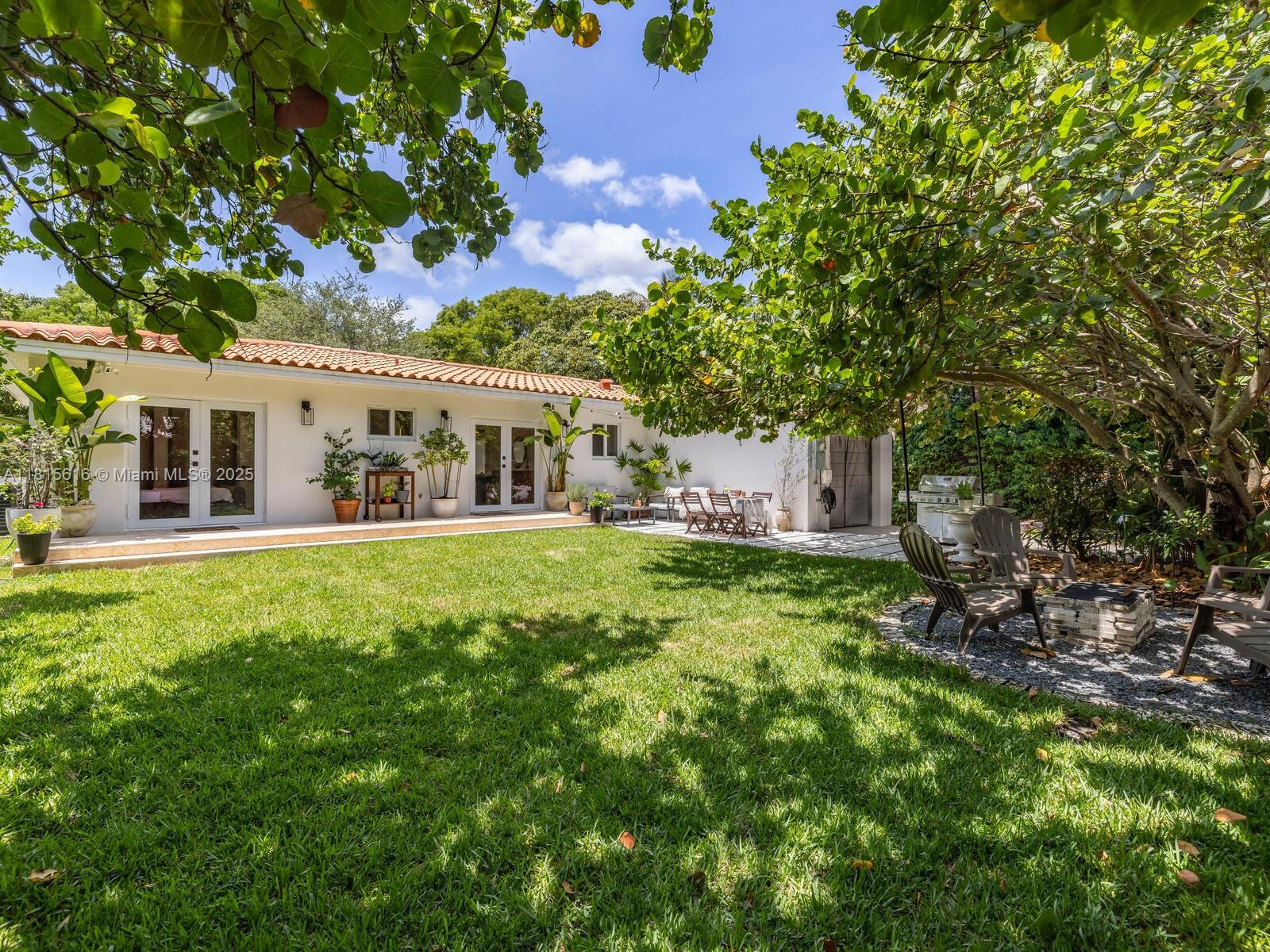 NEW MIAMI SHORES ESTATES - Residential