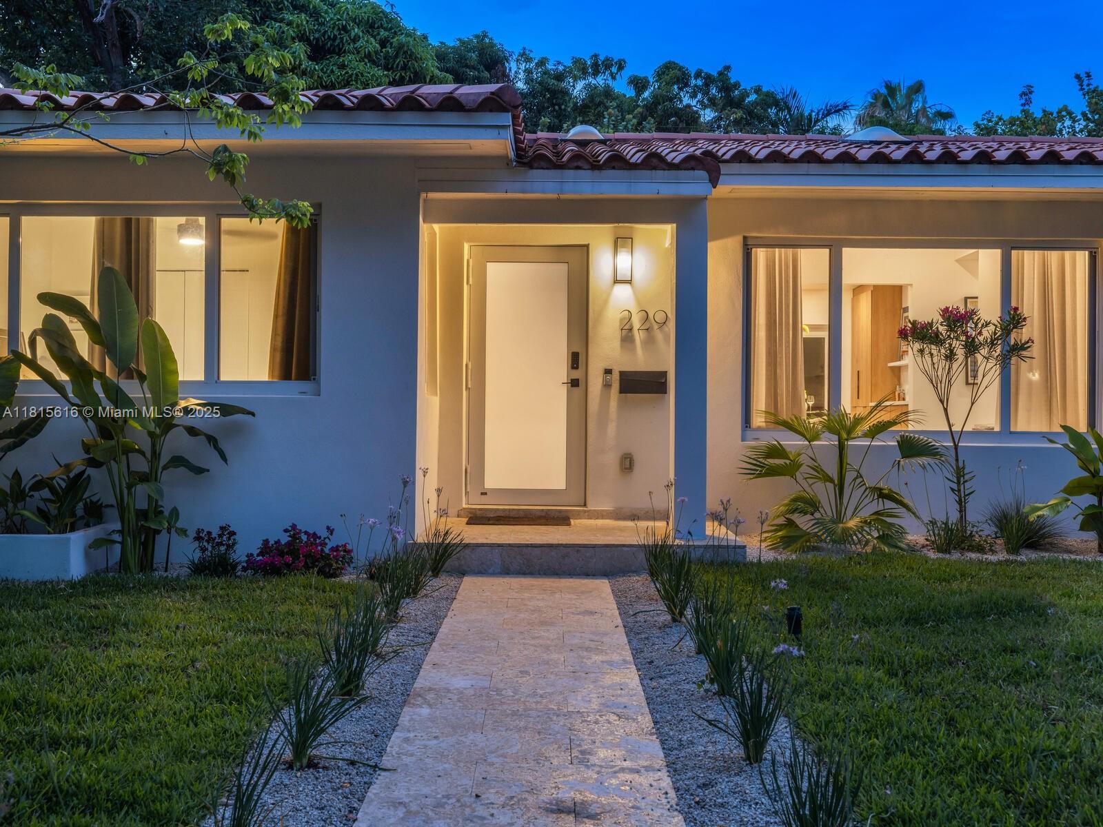 NEW MIAMI SHORES ESTATES - Residential