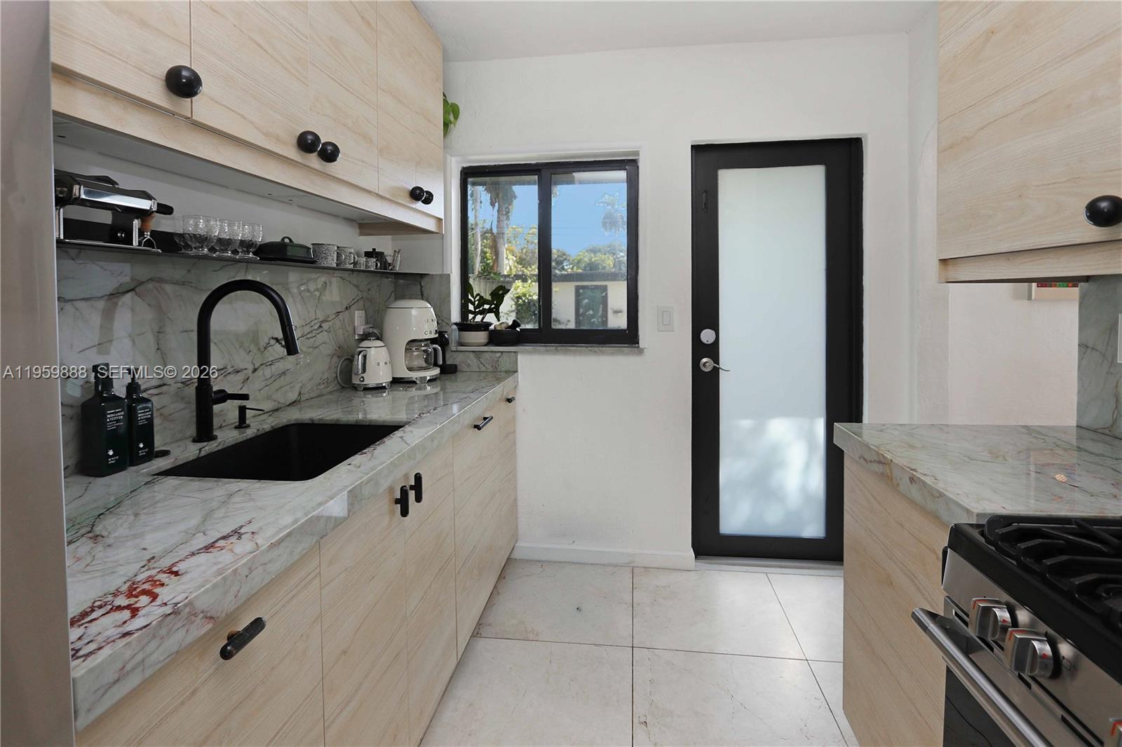 SUNSET TRAILS NO 4 - Residential