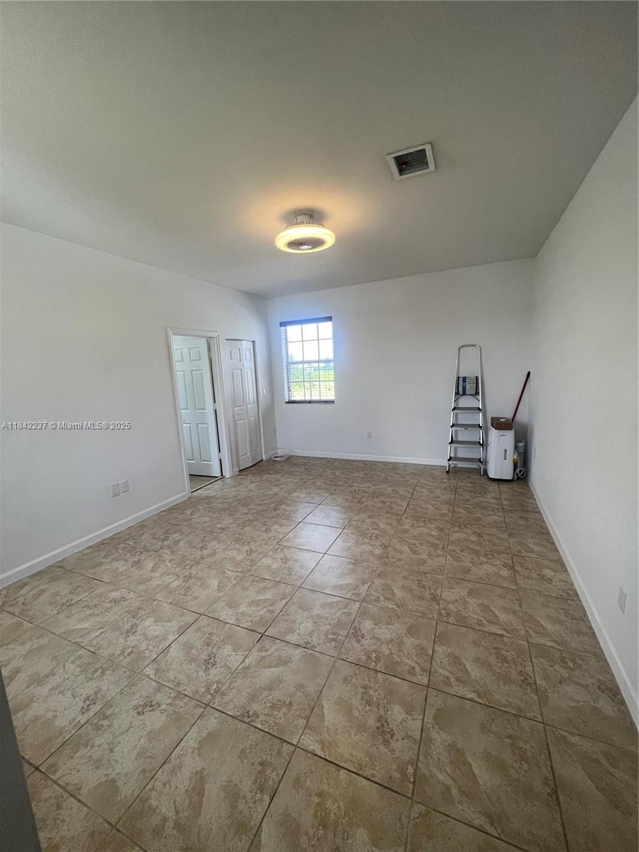 9131 SW 172nd Ave 9131