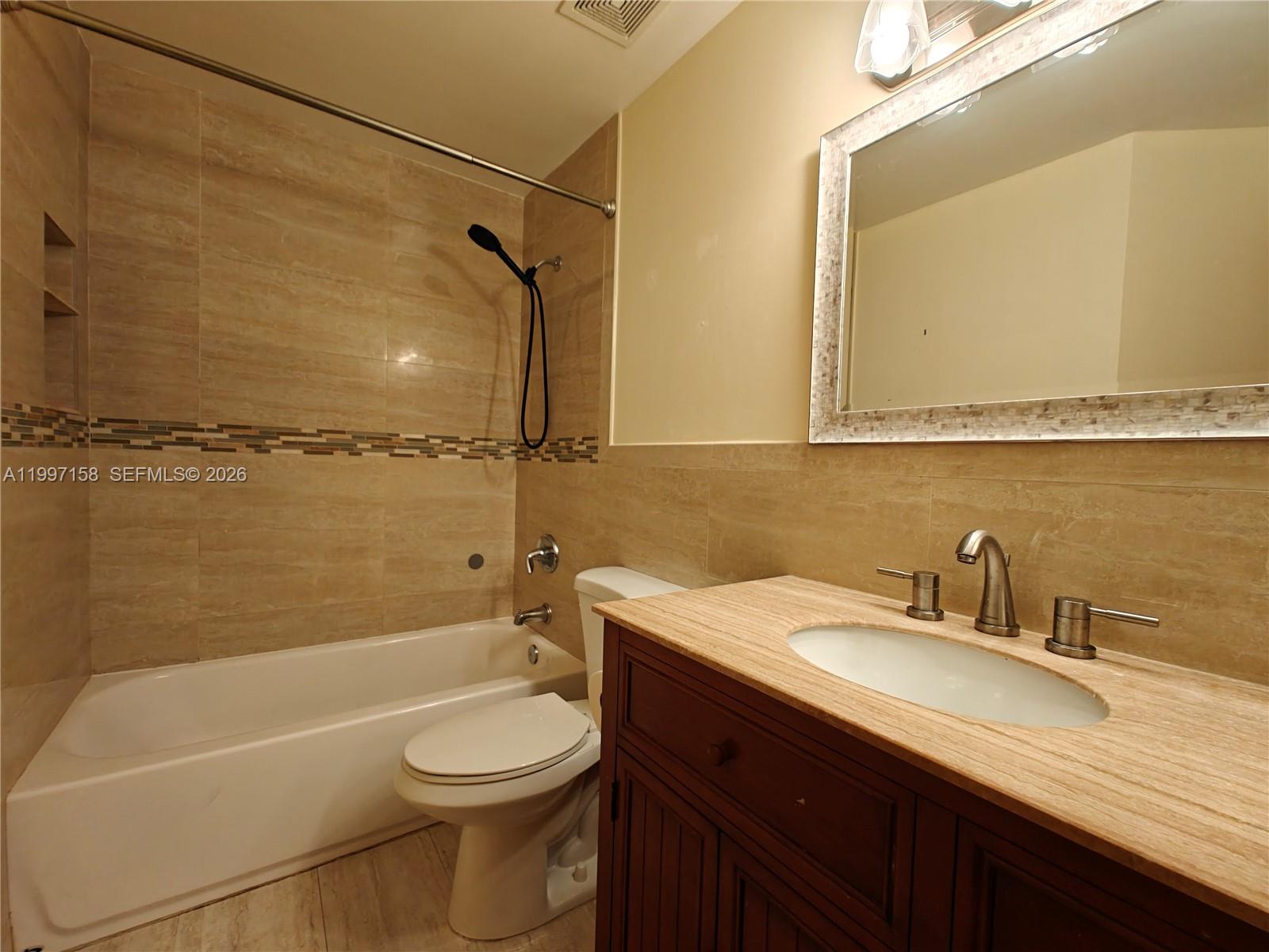 WELLEBY UNIT THIRTEEN - Residential