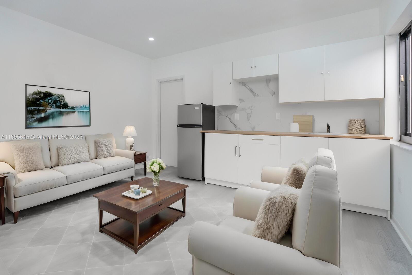W FLAGLER PK - Residential Lease