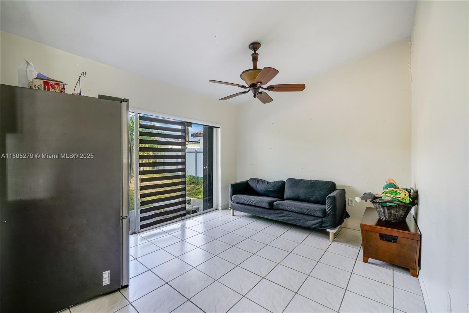 MAJESTIC HOMES - Residential