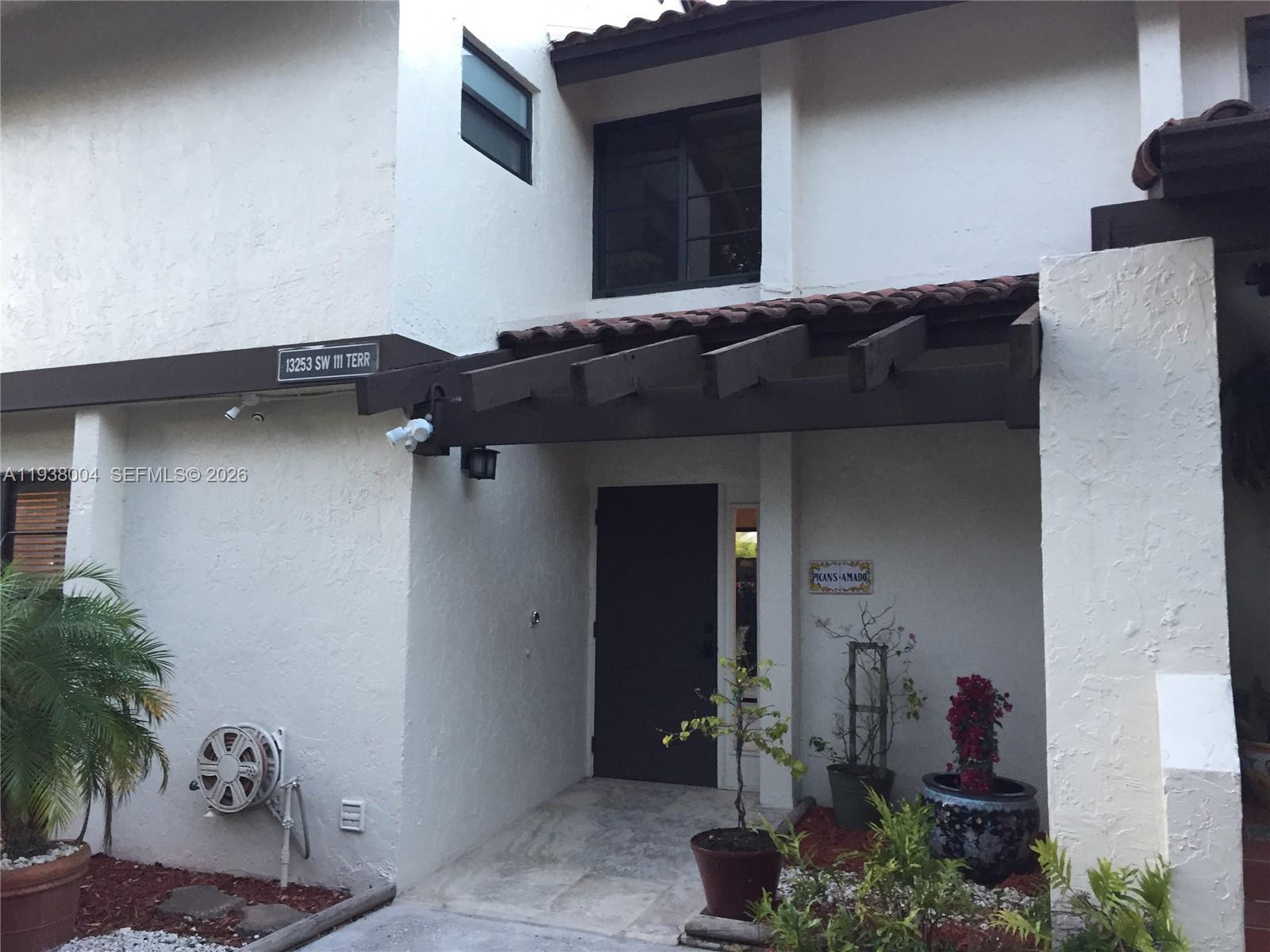 CROSSINGS VILLAGE HOMES C - Residential