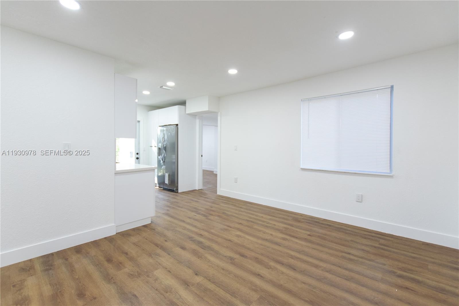 LAUDERDALE HOMESITES FIRS - Residential Lease