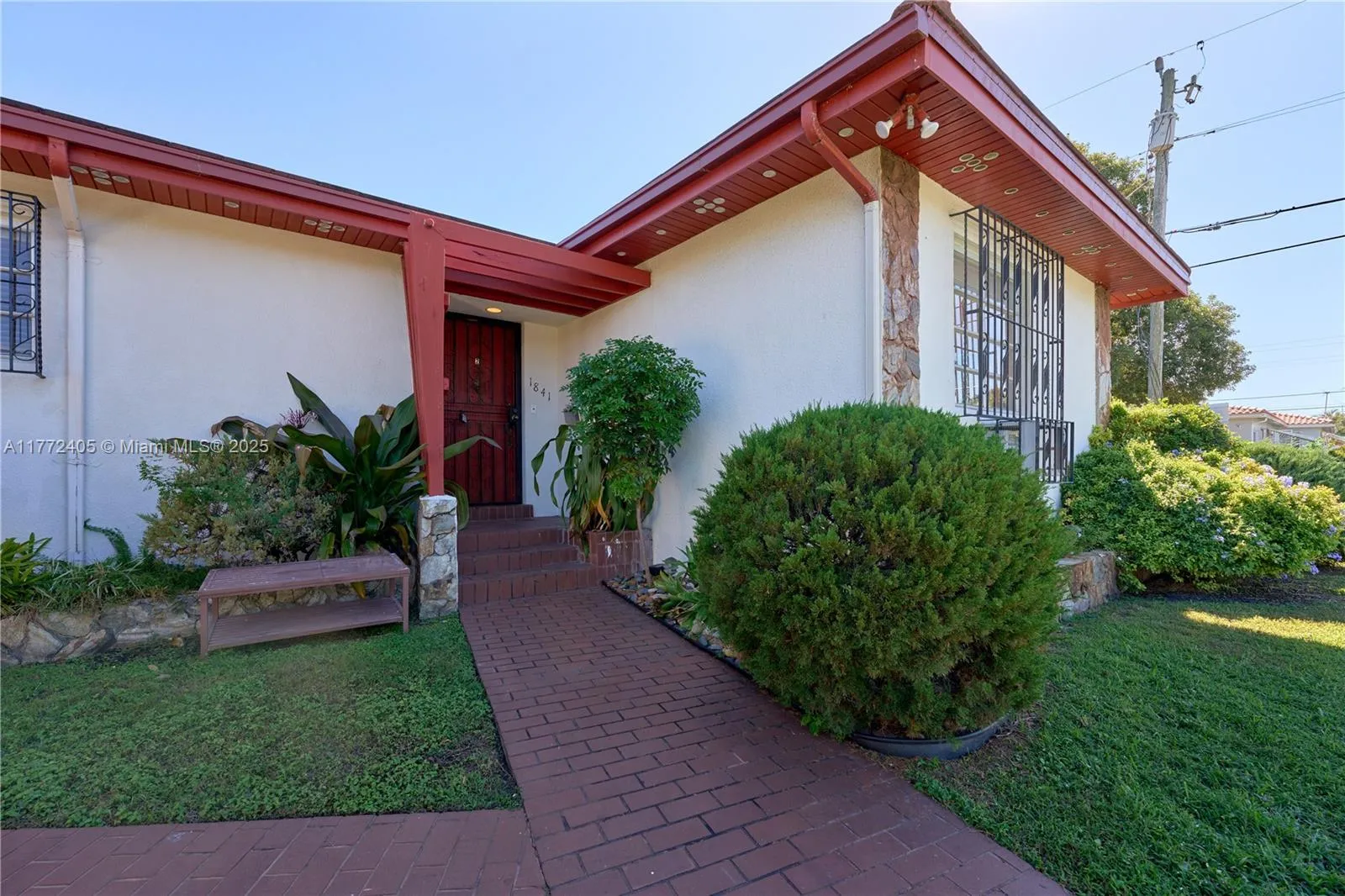 Miami, Florida 33145, United States, 4 Bedrooms Bedrooms, ,3 BathroomsBathrooms,Residential,Active,97970 Miami, Florida 33145, United States, 4 Bedrooms Bedrooms, ,3 BathroomsBathrooms,Residential,Active,97970