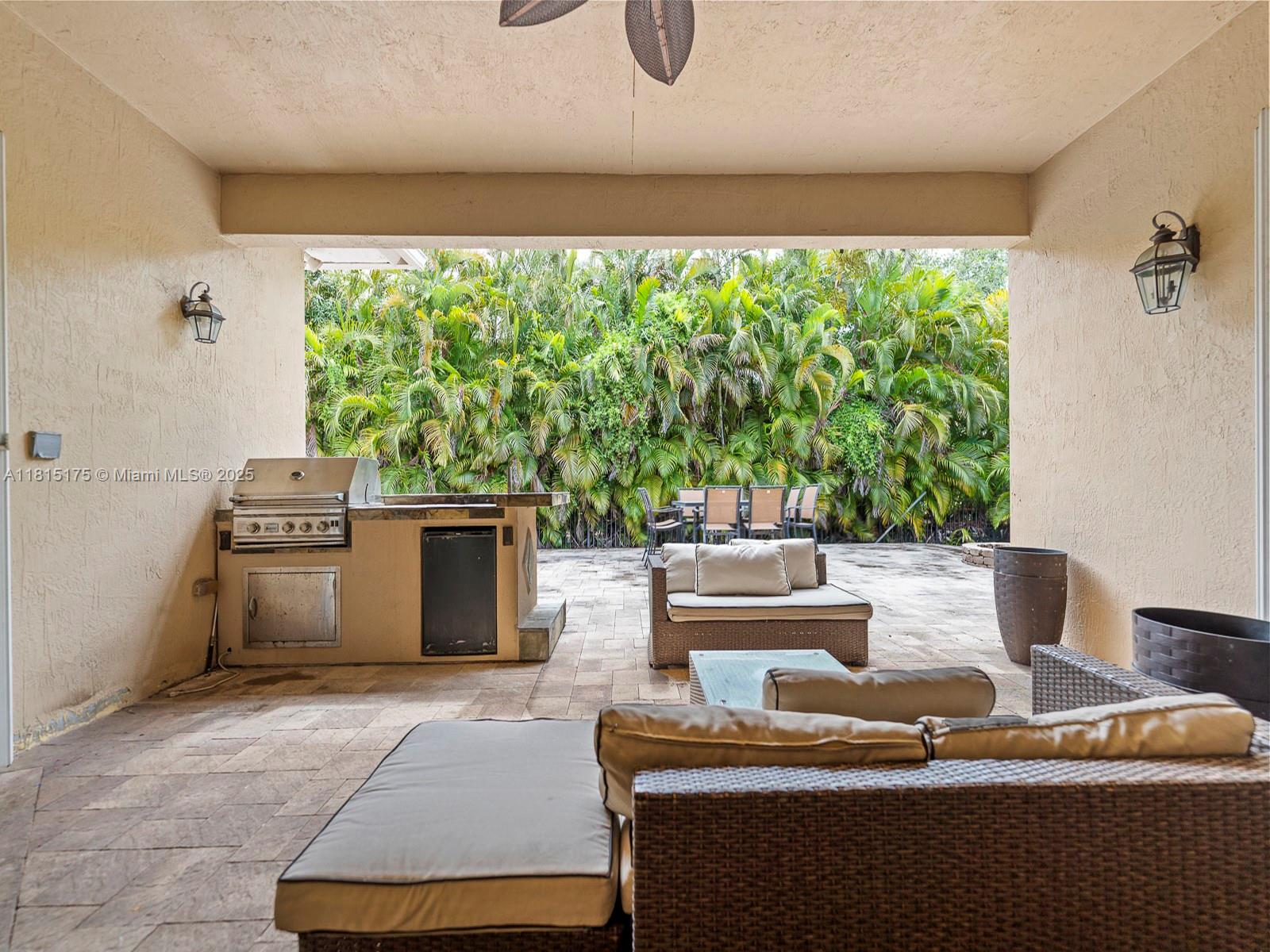 CUTLER CAY - Residential Lease