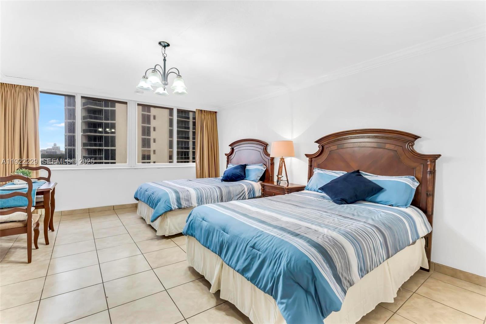 THE AVENTURA BEACH CLUB - Residential