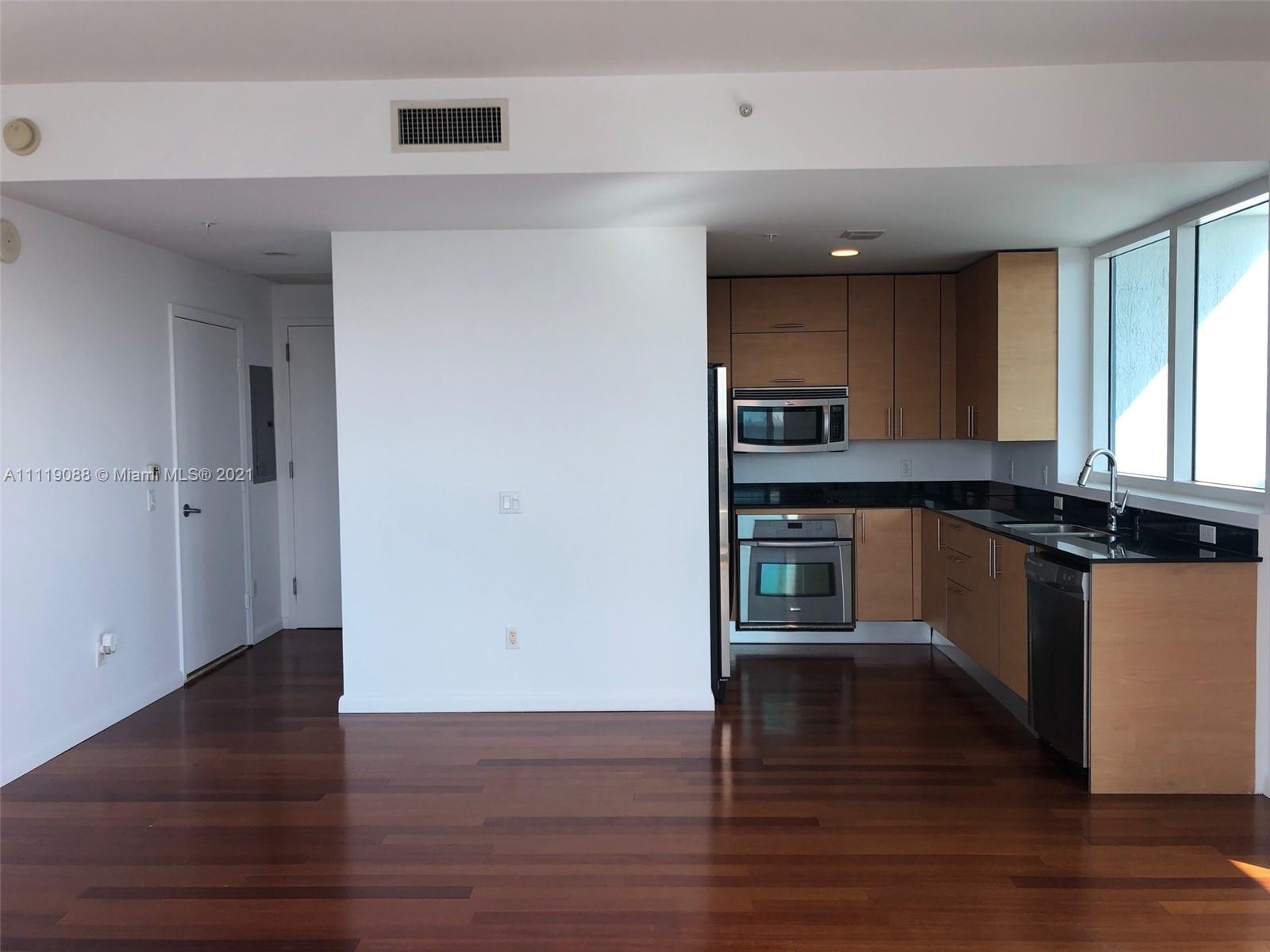 INFINITY AT BRICKELL COND - Residential Lease