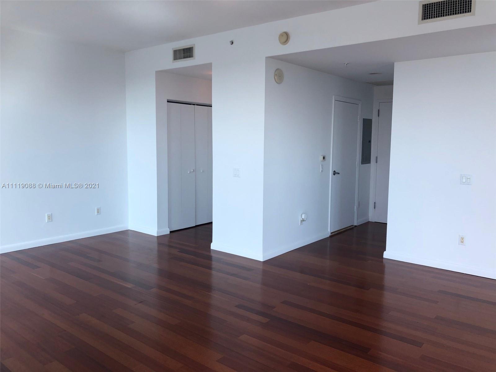 INFINITY AT BRICKELL COND - Residential Lease