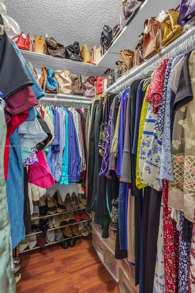 VILLAS OF MADEIRA SEC 3 - Residential