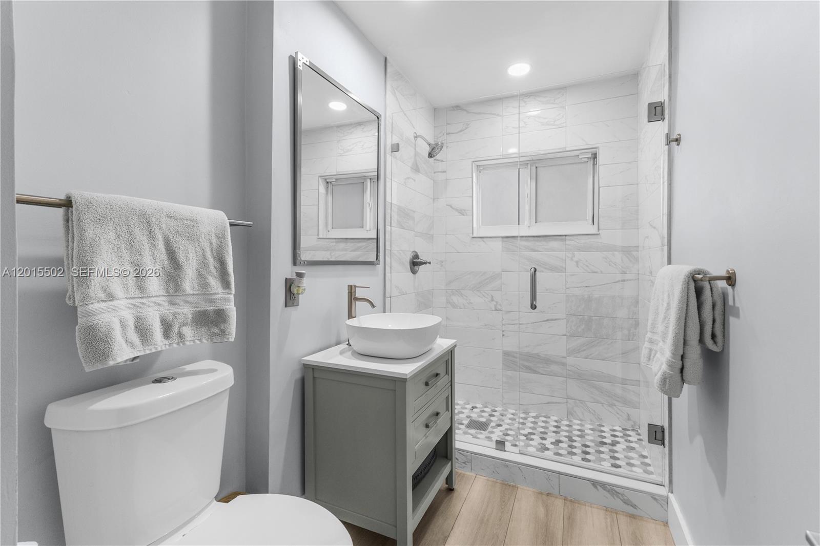 GRIFFING BISCAYNE PK EST - Residential Lease