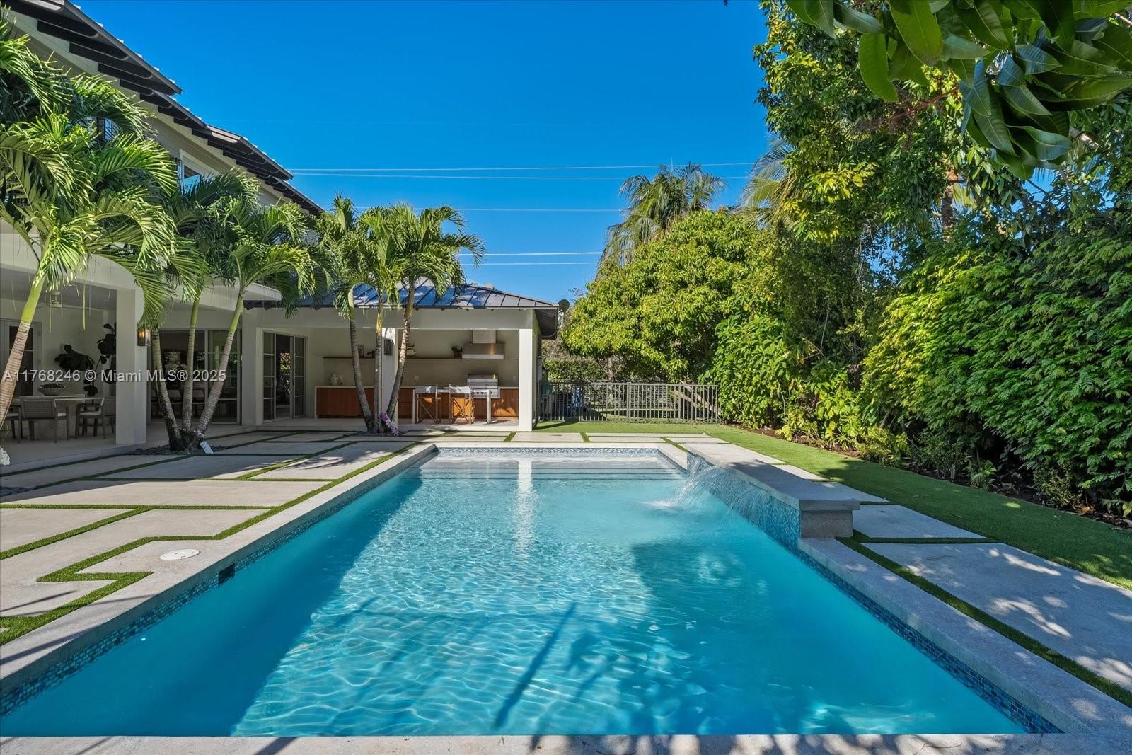 PALM MIAMI HEIGHTS REV - Residential