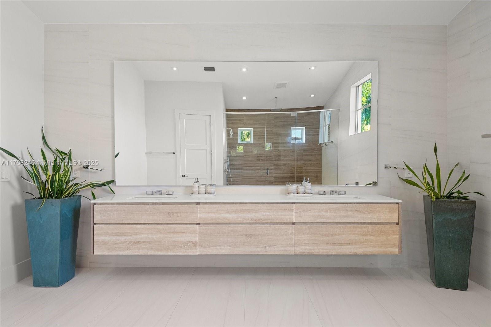 PALM MIAMI HEIGHTS REV - Residential