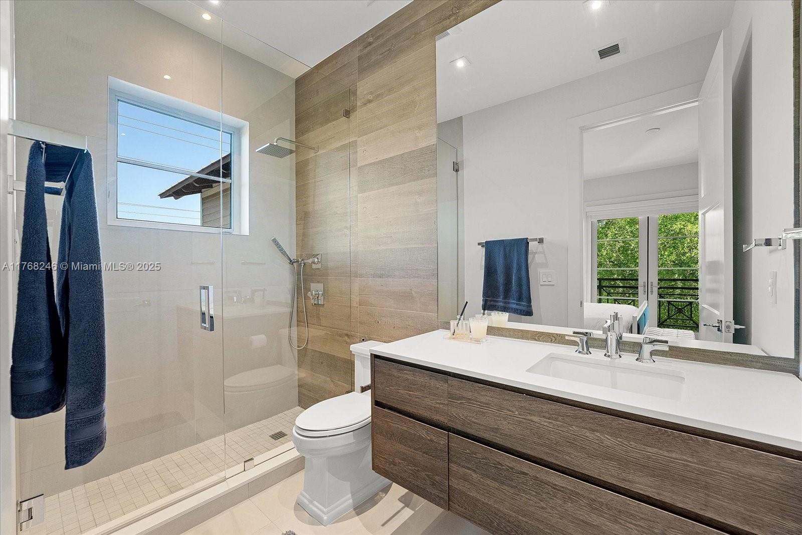 PALM MIAMI HEIGHTS REV - Residential