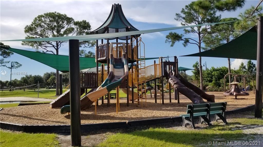 PORT CHARLOTTE SUB 44 - Land