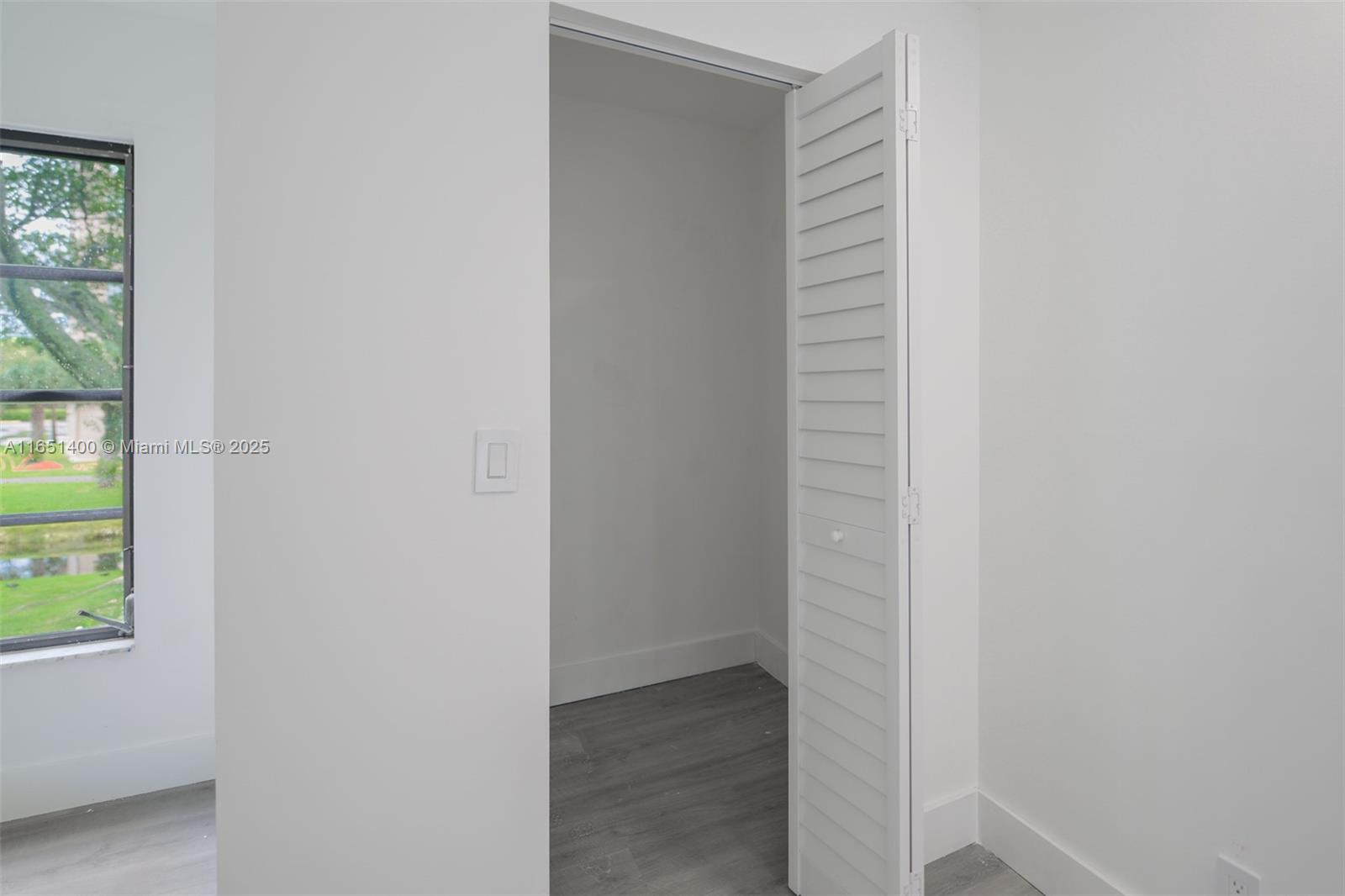HUNTINGTON LAKES SEC ONE - Residential