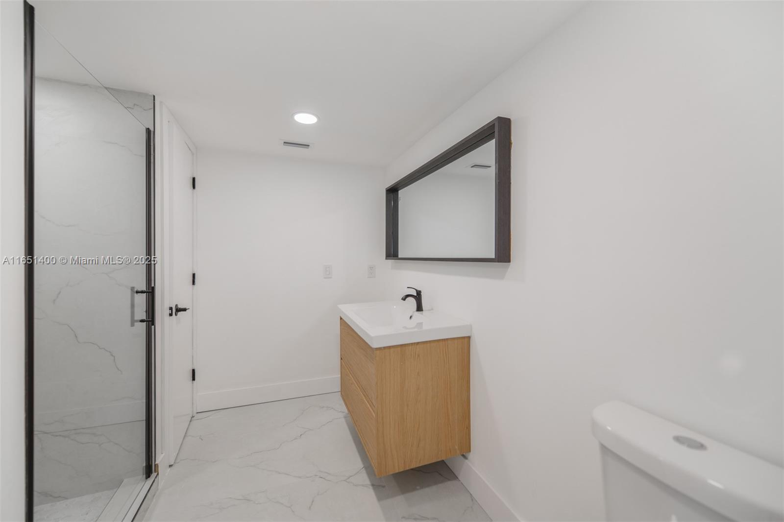 HUNTINGTON LAKES SEC ONE - Residential