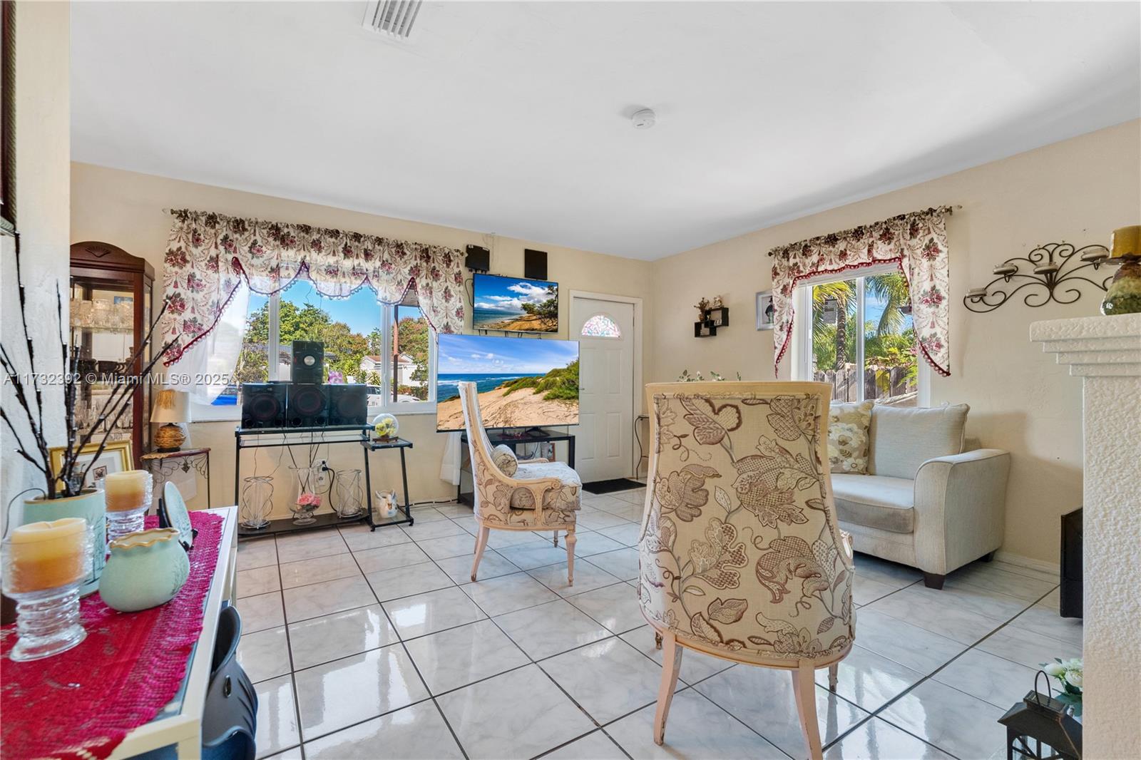 OVERBROOK SHORES NO 3 - Residential