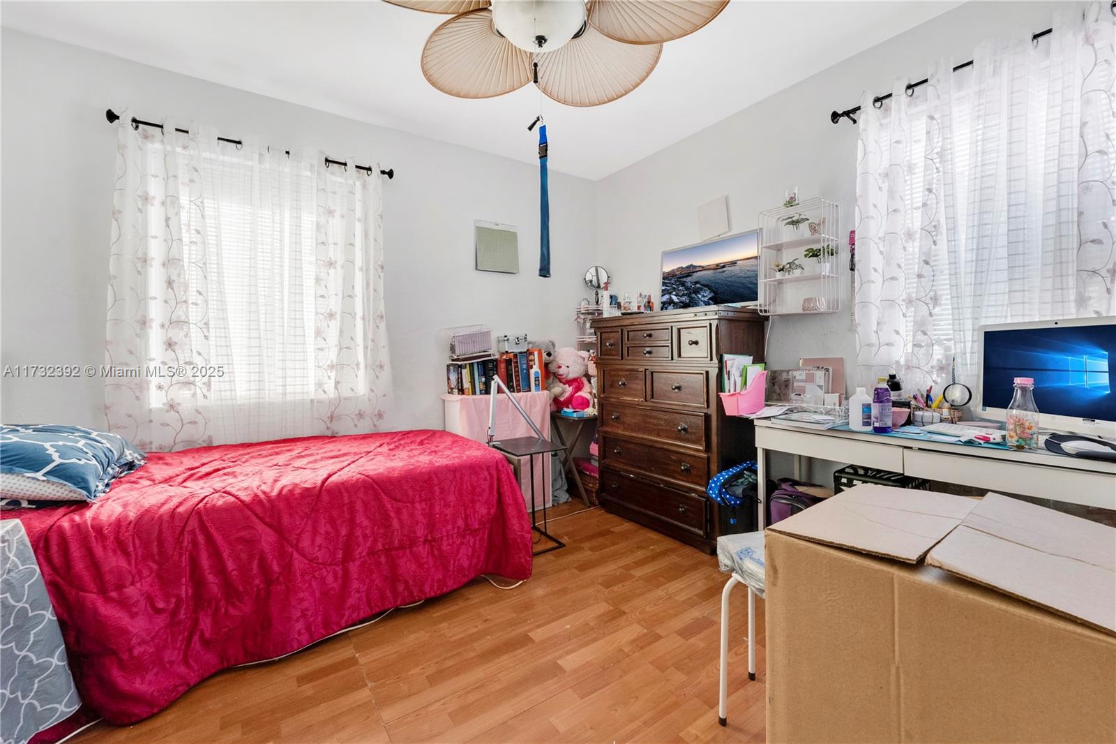 OVERBROOK SHORES NO 3 - Residential