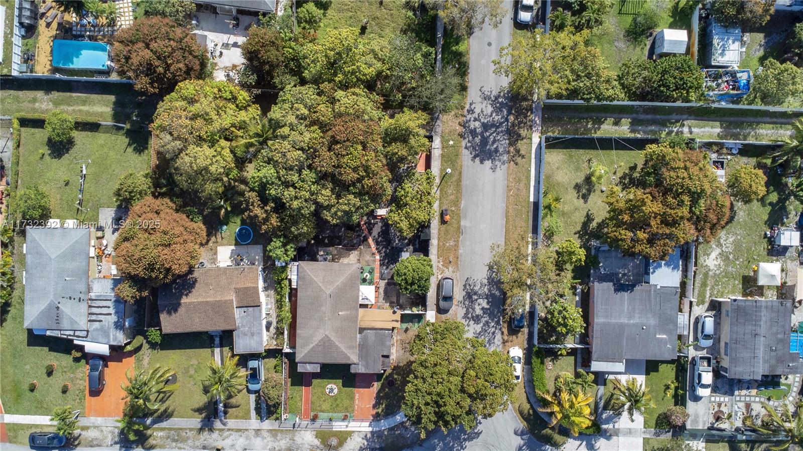 OVERBROOK SHORES NO 3 - Residential