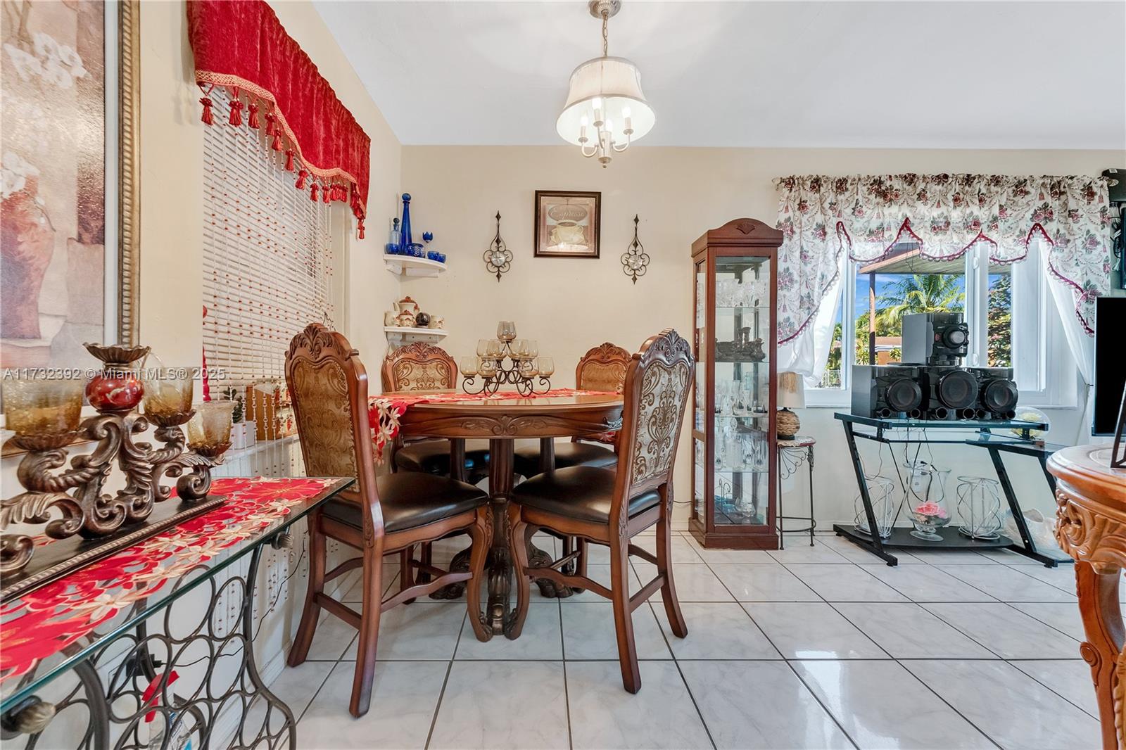 OVERBROOK SHORES NO 3 - Residential
