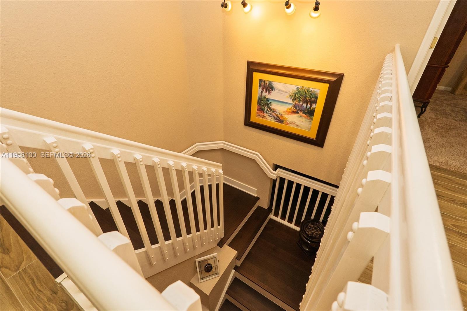 SILVER FALLS - Residential