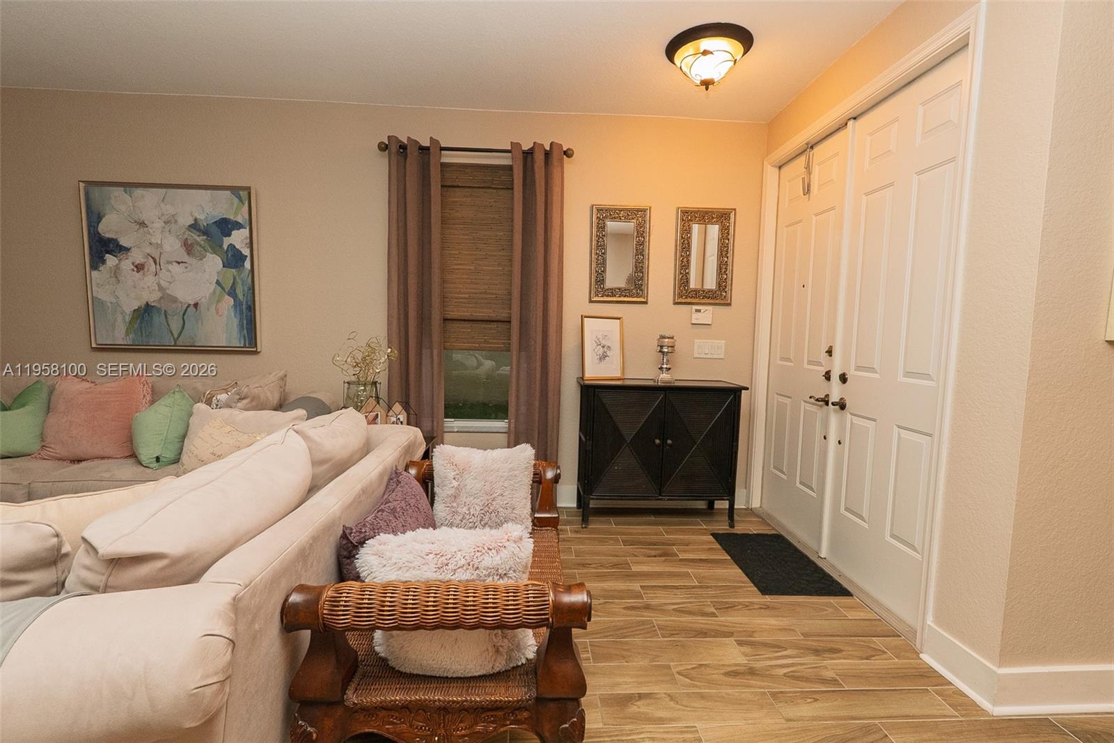 SILVER FALLS - Residential