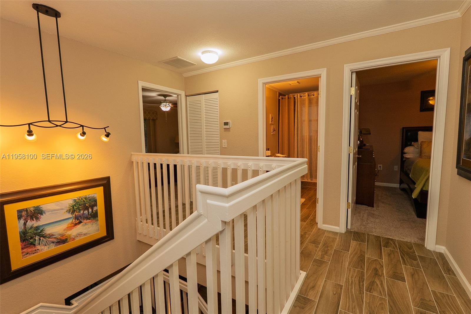 SILVER FALLS - Residential