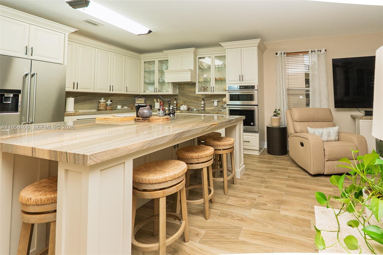 SILVER FALLS - Residential