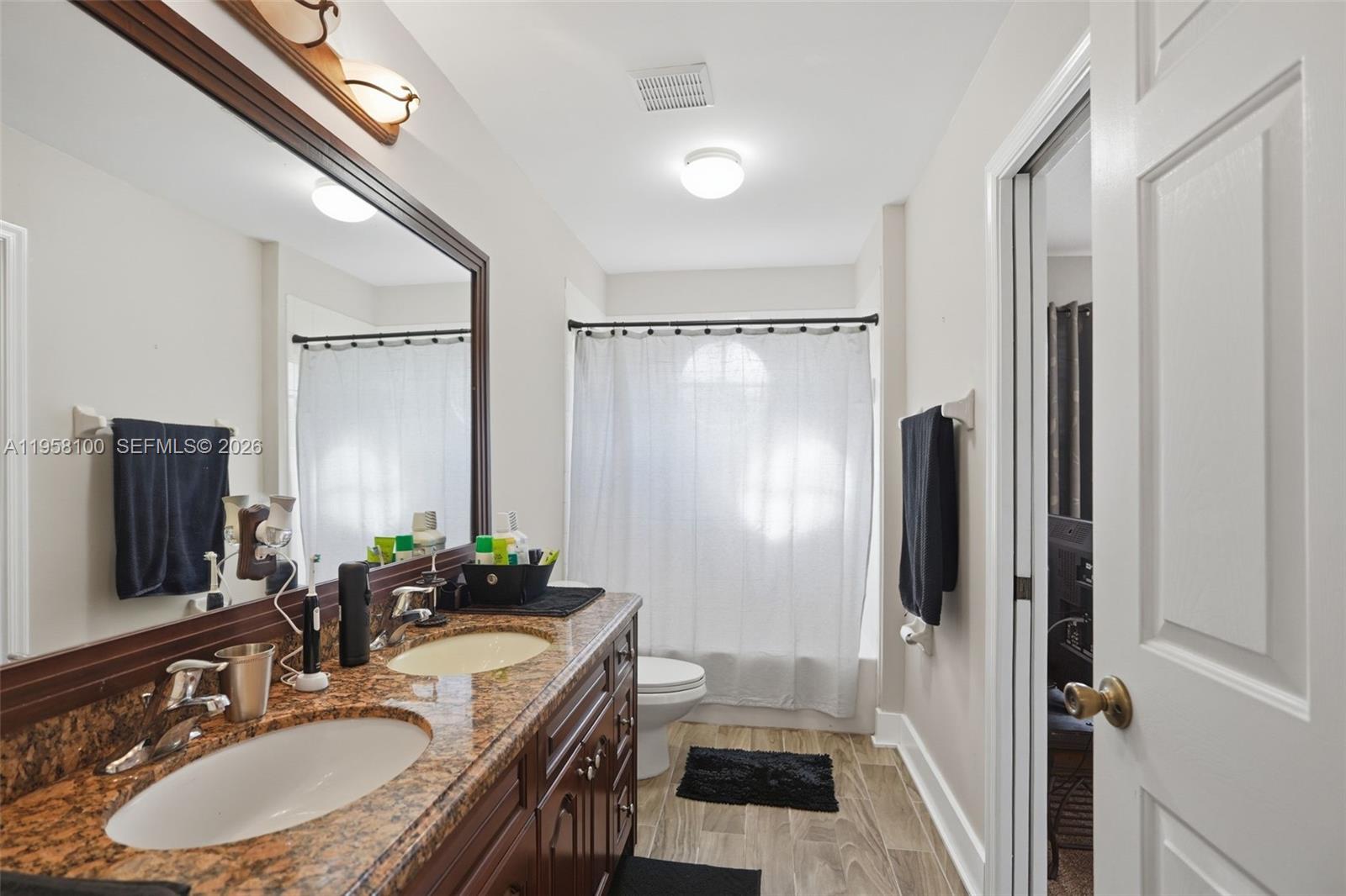 SILVER FALLS - Residential