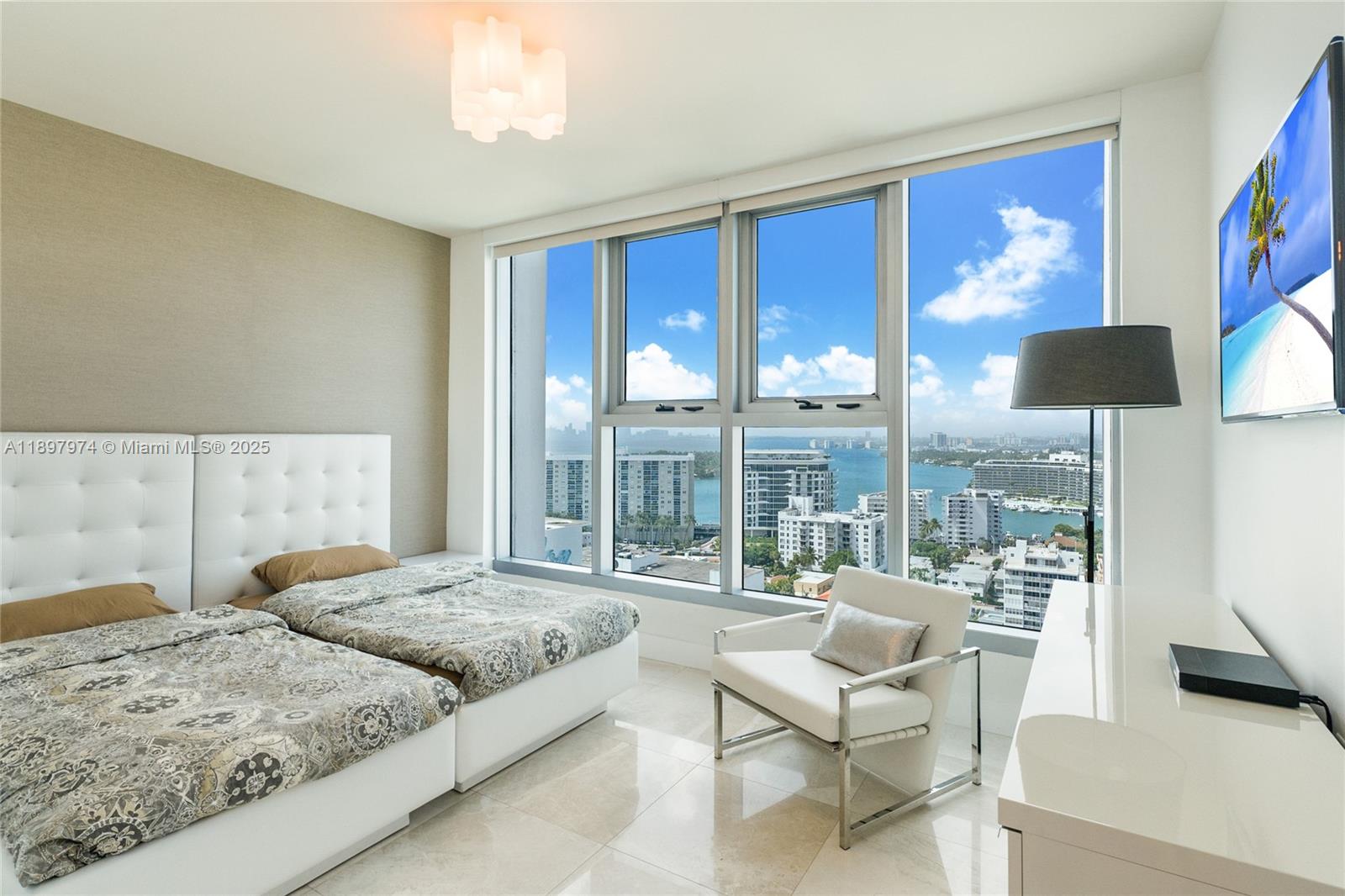 NORTH CARILLON BEACH COND - Residential Lease