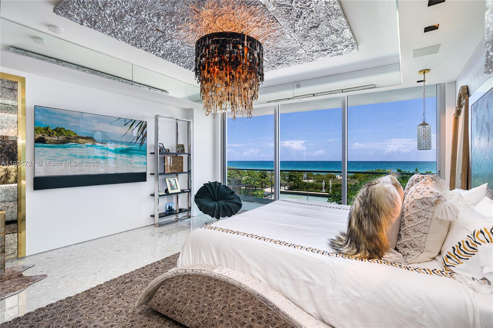 ALTOS DEL MAR NO. 5 - Residential