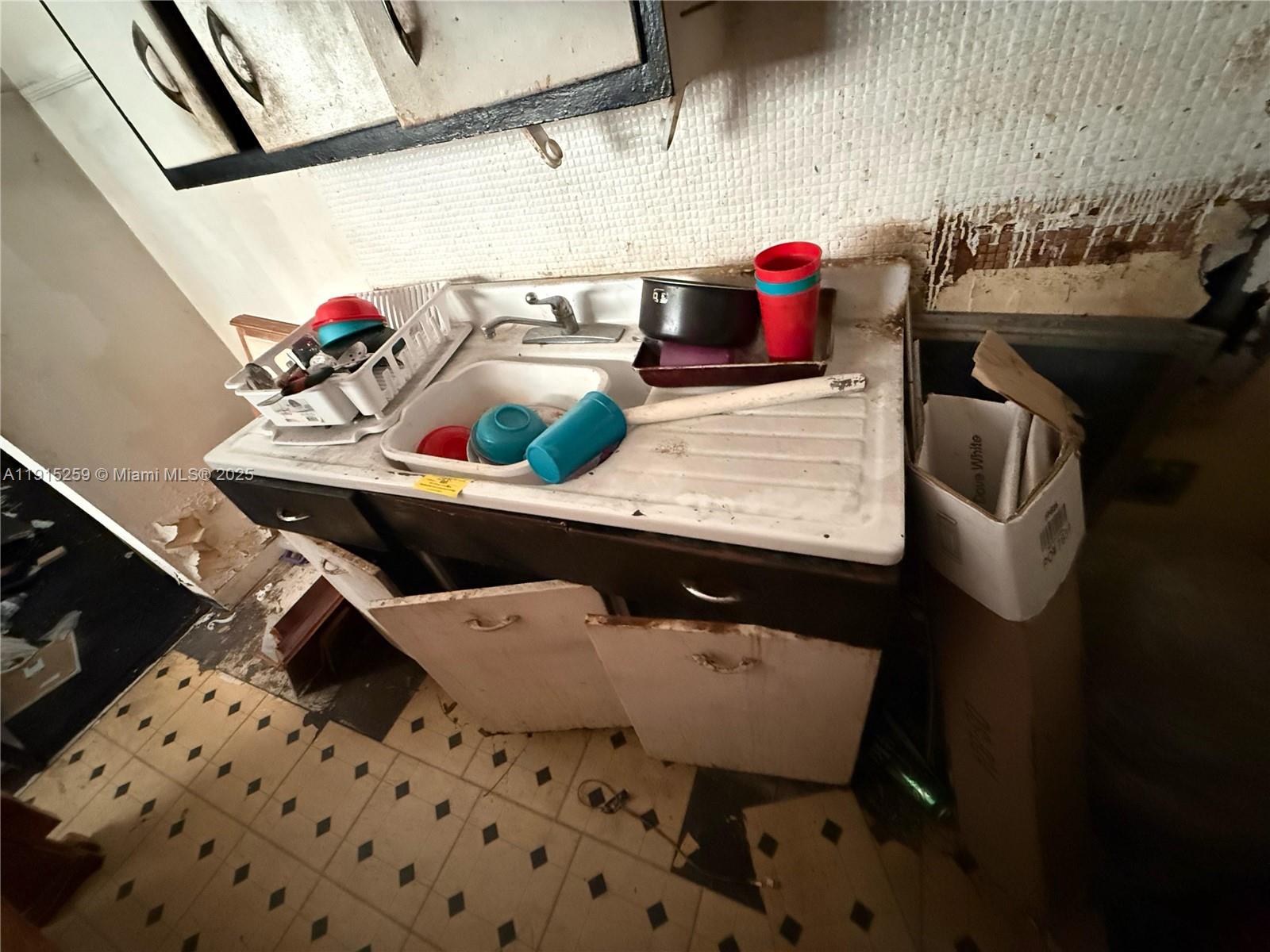 MAGNOLIA GARDENS CONSOLID - Residential