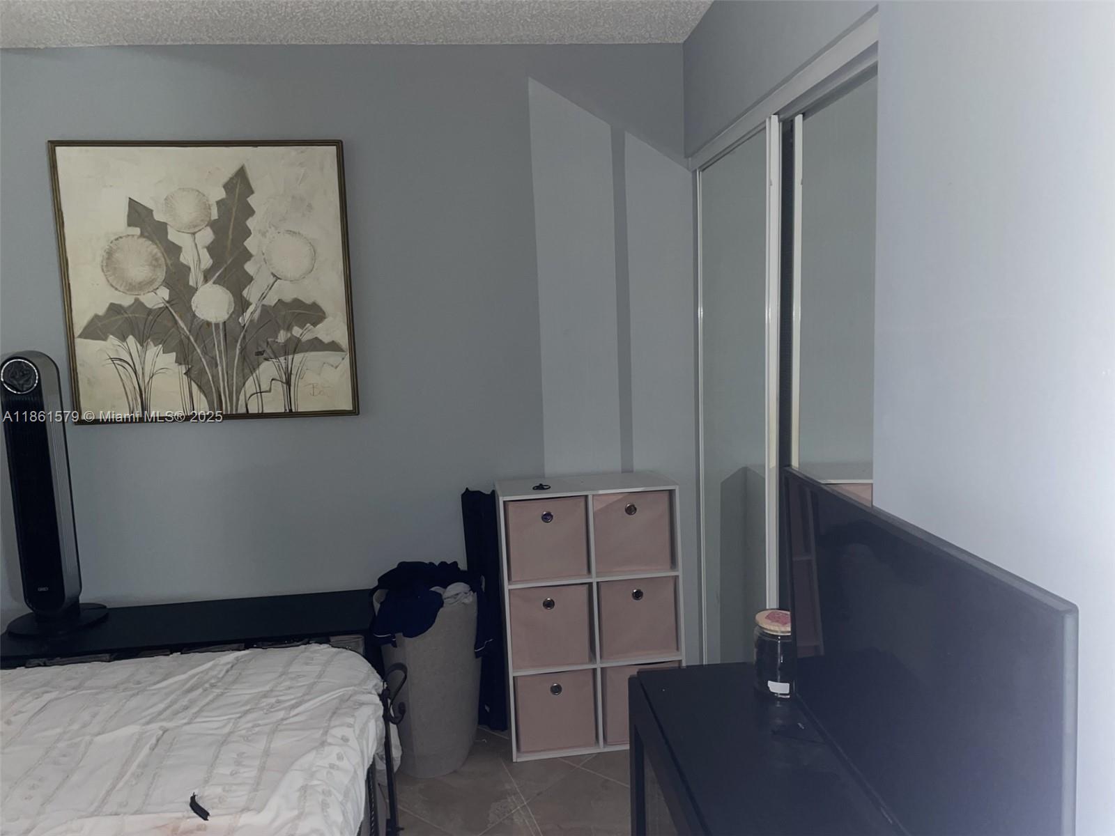 SUNRISE LAKES 167 CONDO - Residential