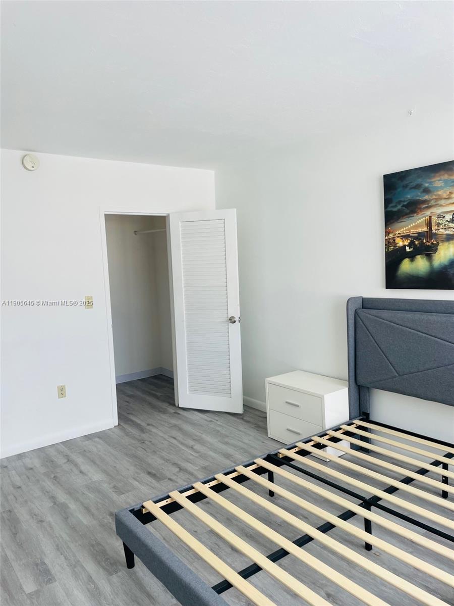 TRITON TOWER CONDO - Residential