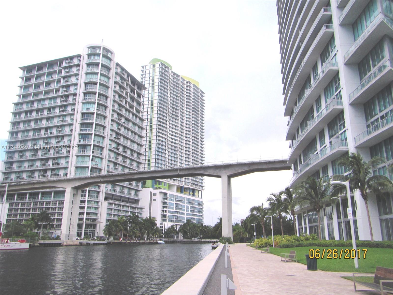 IVY AT RIVERFRONT - Residential Lease