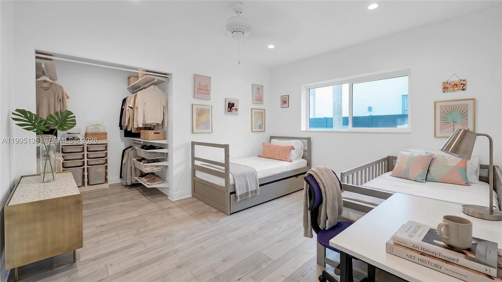 SANS SOUCI ESTATES - San - Residential